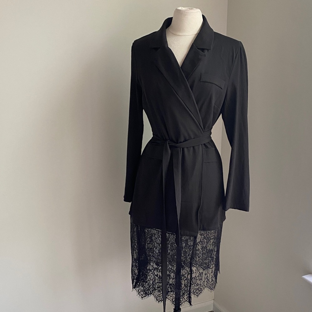SHEIN Black Lace-Hem Wrap Blazer